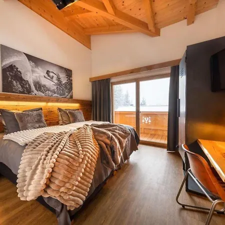 בית נופש Zillertal Arena 2 *