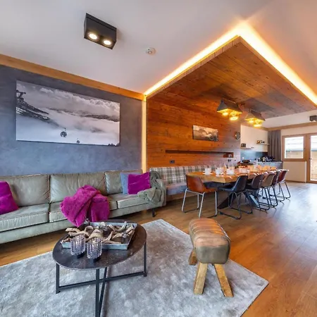 בית נופש Zillertal Arena 2 Hochkrimml